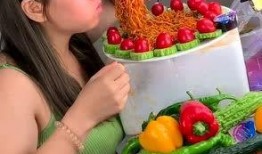 网红吃瓜背后的真相,网红吃瓜背后的利益博弈与真相揭秘