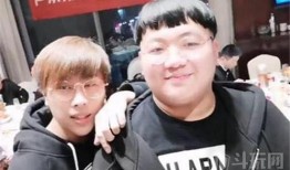 小智爆料五五开视频,小智深度揭秘电竞圈幕后故事